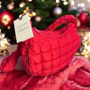 NWT Urban Expressions Quilted Puffer Crossbody/Shoulder Bag